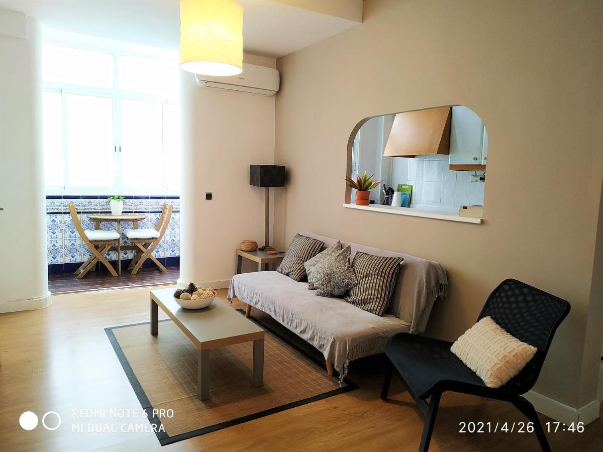Апартаменты La Roqueta Completo En Pleno Centro Валенсия Экстерьер фото